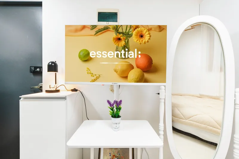 [Mapo, Seoul] 10 minutes walk from Hongik Univ. Station, Yeonam-dong 10