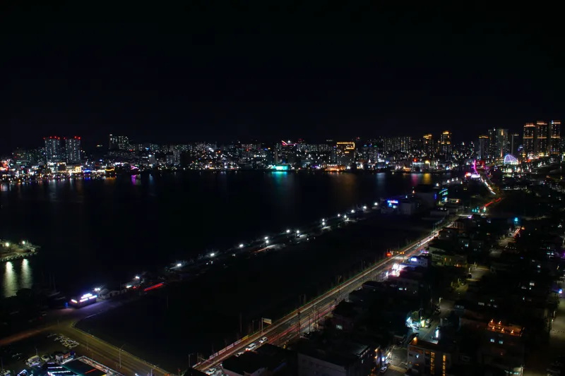 [Sokcho] 5 minutes from the beach #lake view #ocean view #2 minutes from E-mart #comfortable accommodation #top floor #friendly 21