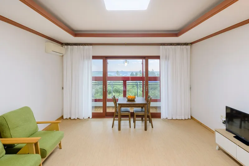 [Sanghyo-dong, Seogwipo] Separate bedroom B, 1st floor, children allowed #stone wall #tangerine orchard #ocean, Hallasan view 2