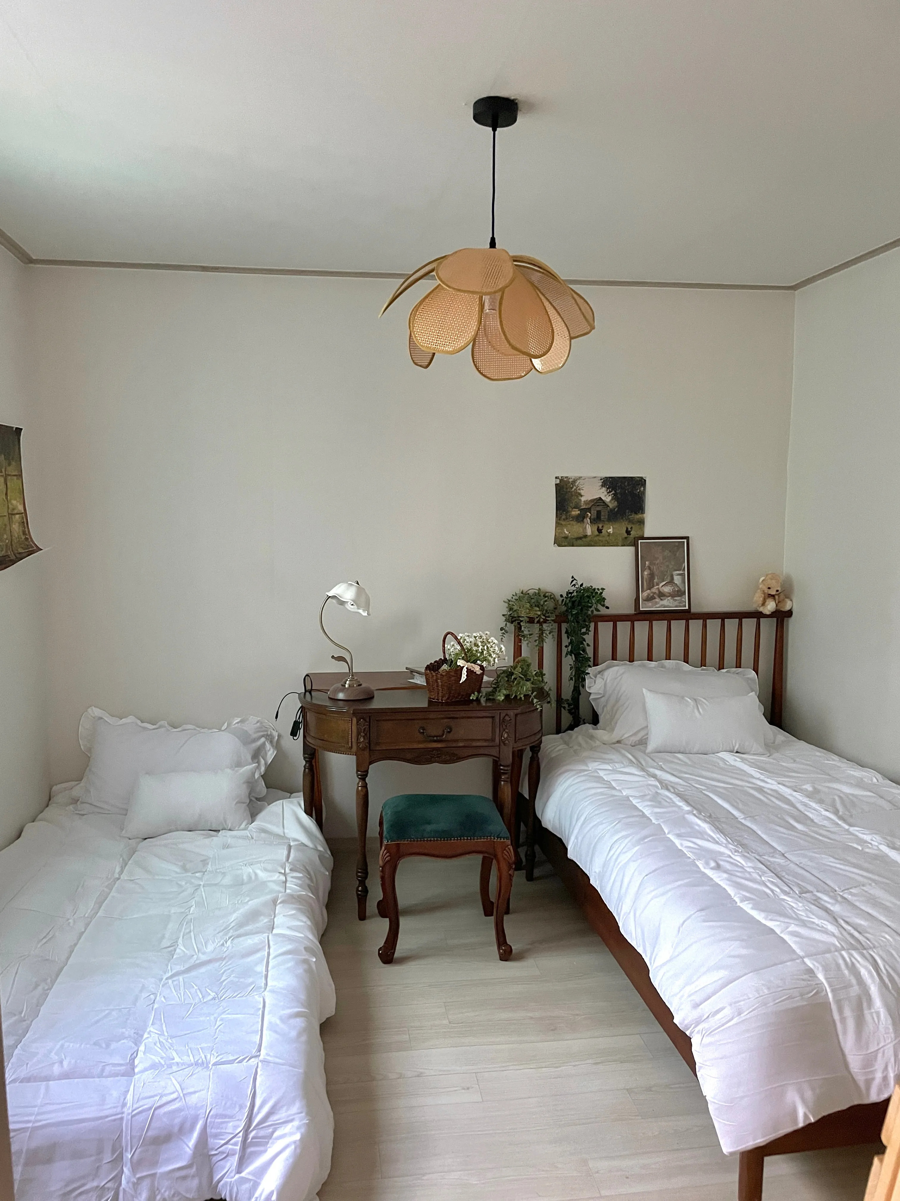 Millak-dong Three-Bedroom House