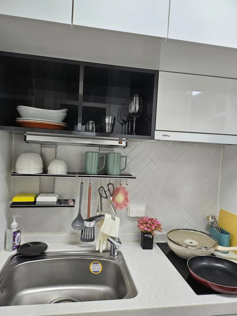 [Hwaseong] Newly built officetel, fully furnished, 3-5 minutes walk from Byeongjeom Station, N.3 12