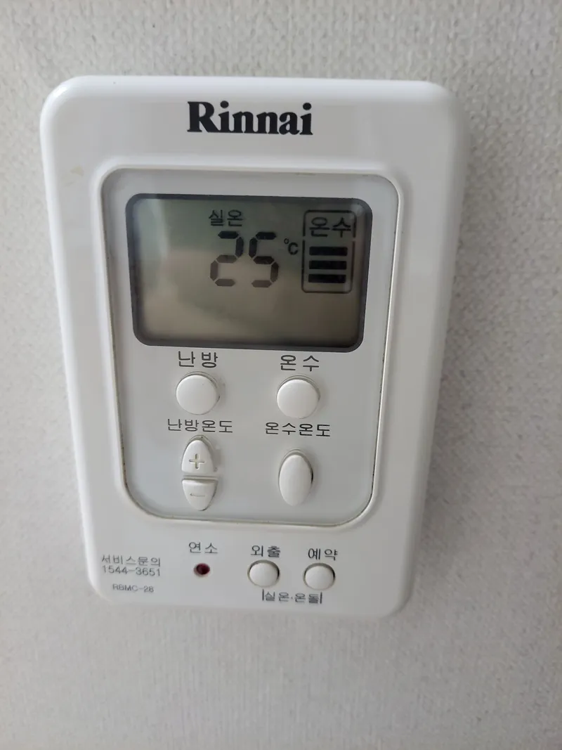 [Dongjak, Seoul] One-room apartment c302, 10 minutes walk from Noryangjin Station 12