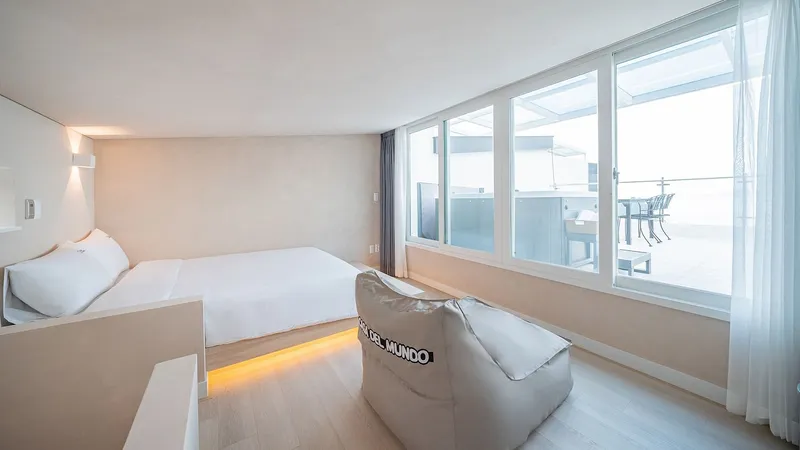 [Geoje] Emotional Ocean View Duplex Pension with Outdoor Jet Spa (B302) 5