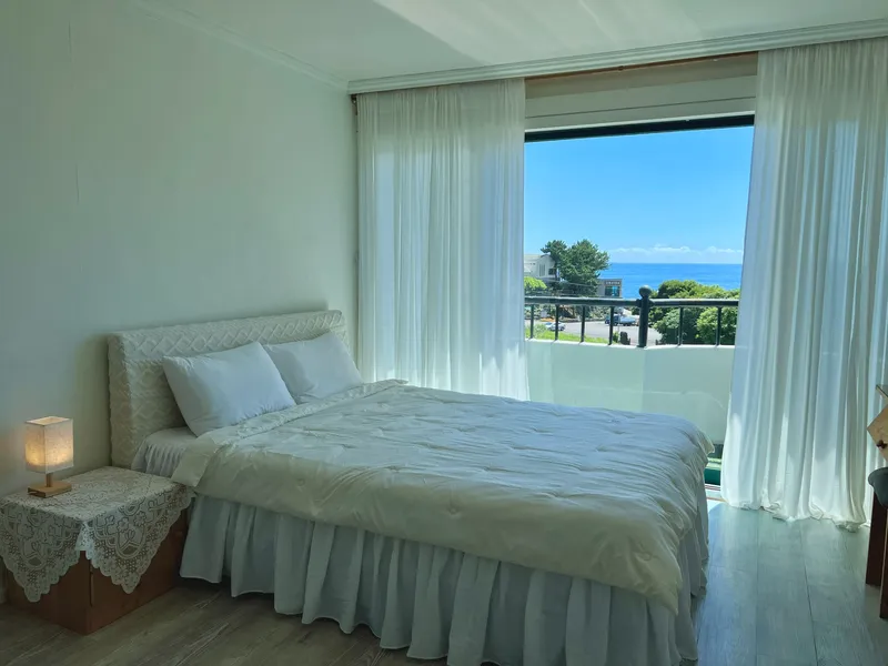 [Andeok, Seogwipo] Daepyeong-ri Ocean View 4-8 person accommodation #Pets allowed 2