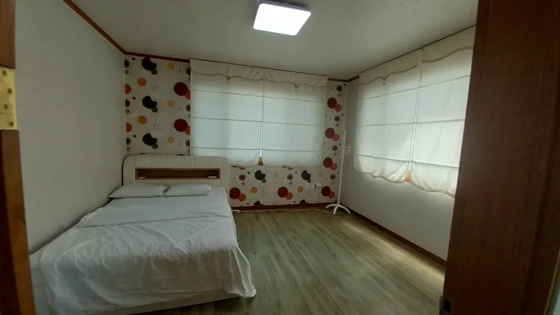 [Boryeong] This is the entire second floor of the Buja Site Stay area. 2