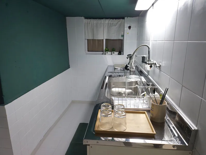 [Seocho, Seoul] A sentimental lodging with a small nature, 1 minute from the city (airport) bus 16