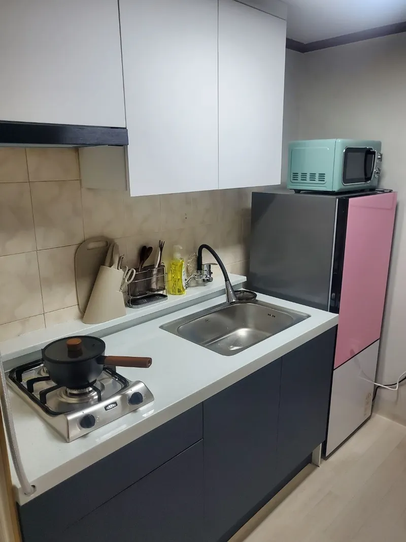 [대전 서구] 깔끔하고 조용한2층 원룸 6
