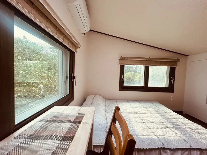 [Jocheon, Jeju] Cypress-tree lodging near the Hamdeok sea 3