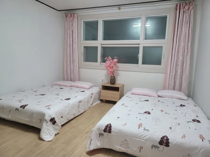 [부산 부산진][지하철부암역5분거리][방3거실주방1욕실1][무료전용주차] 102호 3