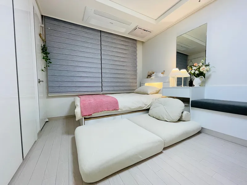 [Gangneung] Officetel 4 minutes walk from Gangneung Station, Gyodong Central Market, pretty accommodation 2