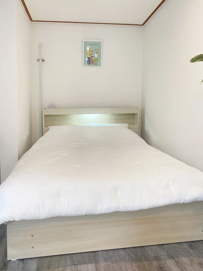 [Anyang] 2 seconds from Indeokwon Station / 2 queen beds / 4 people / Gwacheon Pyeongchon / Pets allowed 4