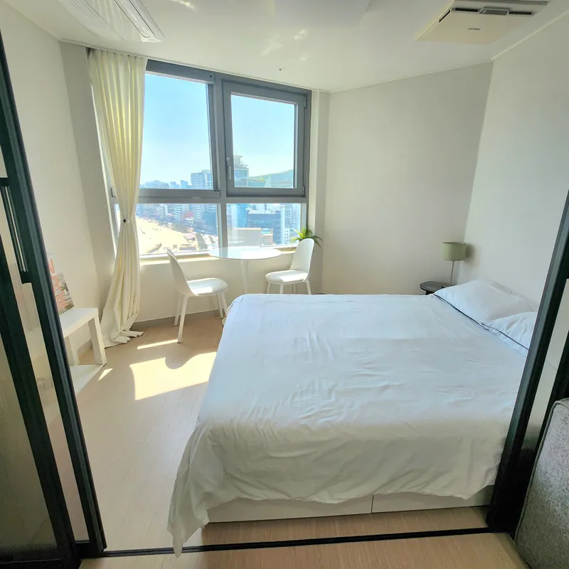 [Suyeong, Busan] A hot place, emotional accommodation just 1 minute from the beach 6