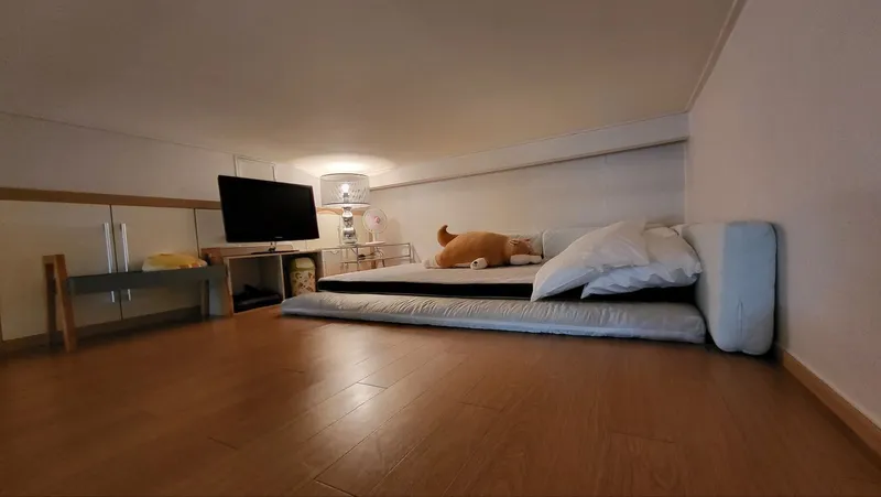 [Seongnam] A two-story healing house with a forest view, 3 minutes from Bundang Seohyeon Station. 4