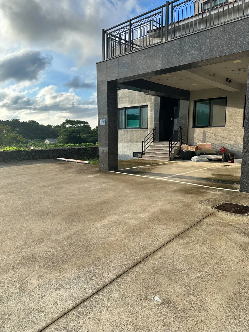 [Jocheon, Jeju] A quiet accommodation in Jeju with a three-room apartment and a duplex with a Hallasan view terrace. 46