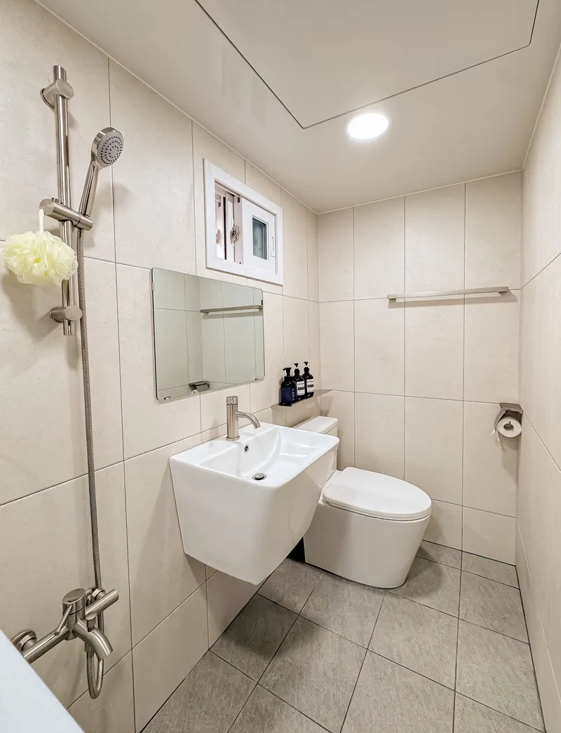 [Mapo, Seoul] 1 minute from Gwanghwamun Station, 10 minutes from Hongdae, Hapjeong, and Mangwon, 3-room apartment in Itaewon and Yeouido 24