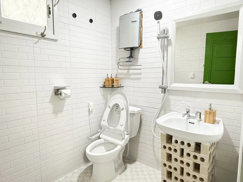 [Jeonju] 2 min walk to Hanok Village #2nd floor, pets allowed 11