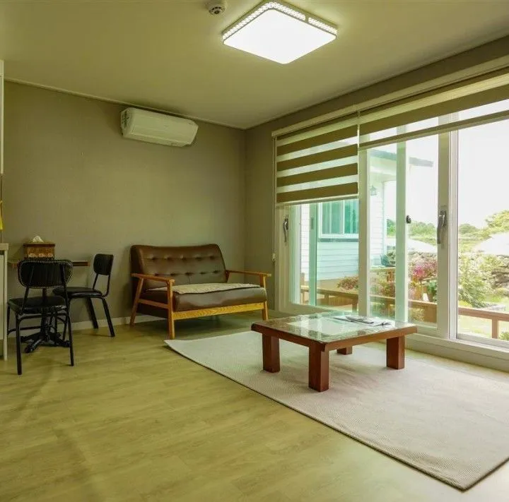 [Seongsan, Seogwipo][Byeolbat-dong] A clean and comfortable detached house, like the wind whispering against a stone wall. 6