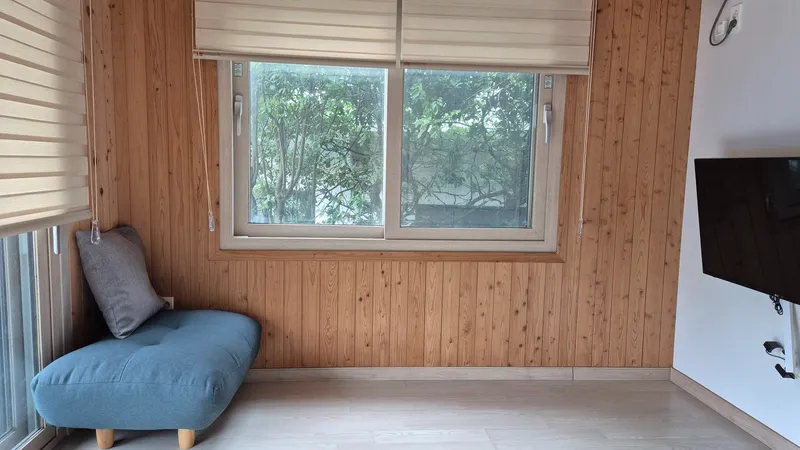 [Gujwa, Jeju] East Sehwa Sea Tree Scent Room No. 5 (Stands for 3) 5