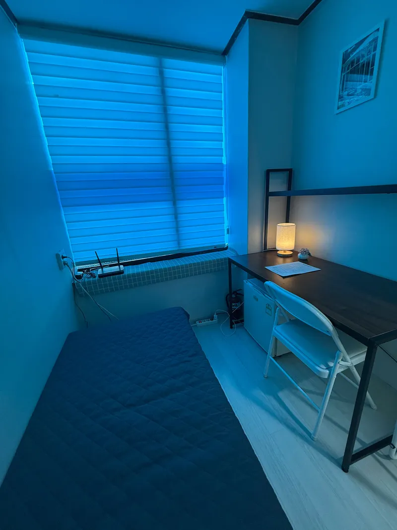 [Goyang] Baekseok Station, Ilsan Hospital Budget-friendly Accommodation, Female Only Room 503 3