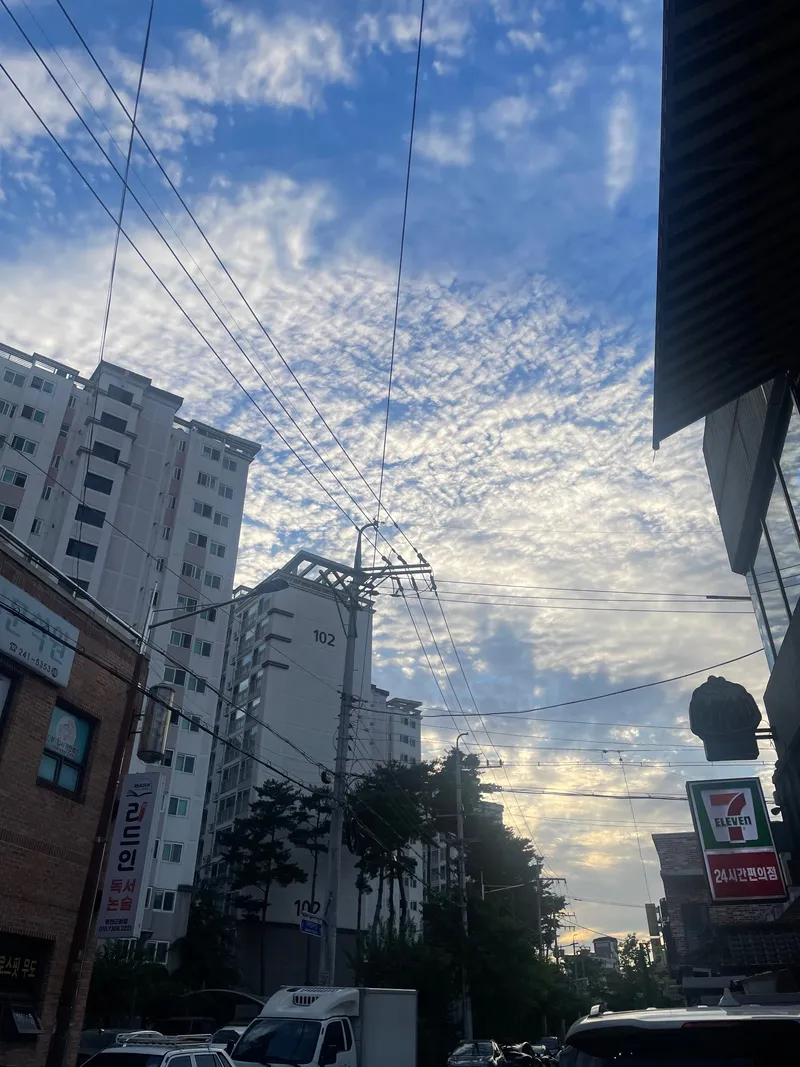 [Chuncheon] 5 minutes by car from downtown Chuncheon / Safe and clean accommodations in the city center 11