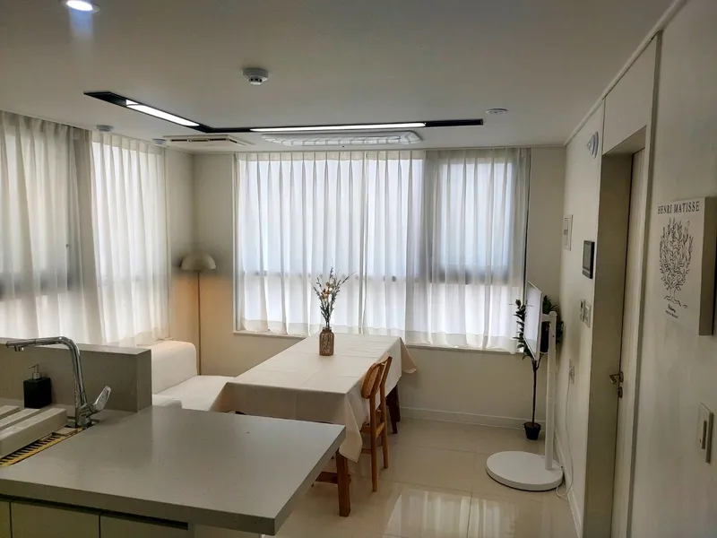 [Suyeong, Busan] 1 minute from Gwangalli Beach/14 minutes from Gwangalli Station Ocean View 17th floor 7