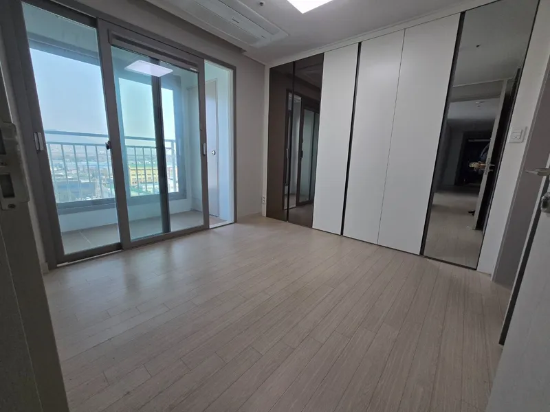 [부산 강서] 김해 공항 인근 유일 리버뷰 아파트 고층 17
