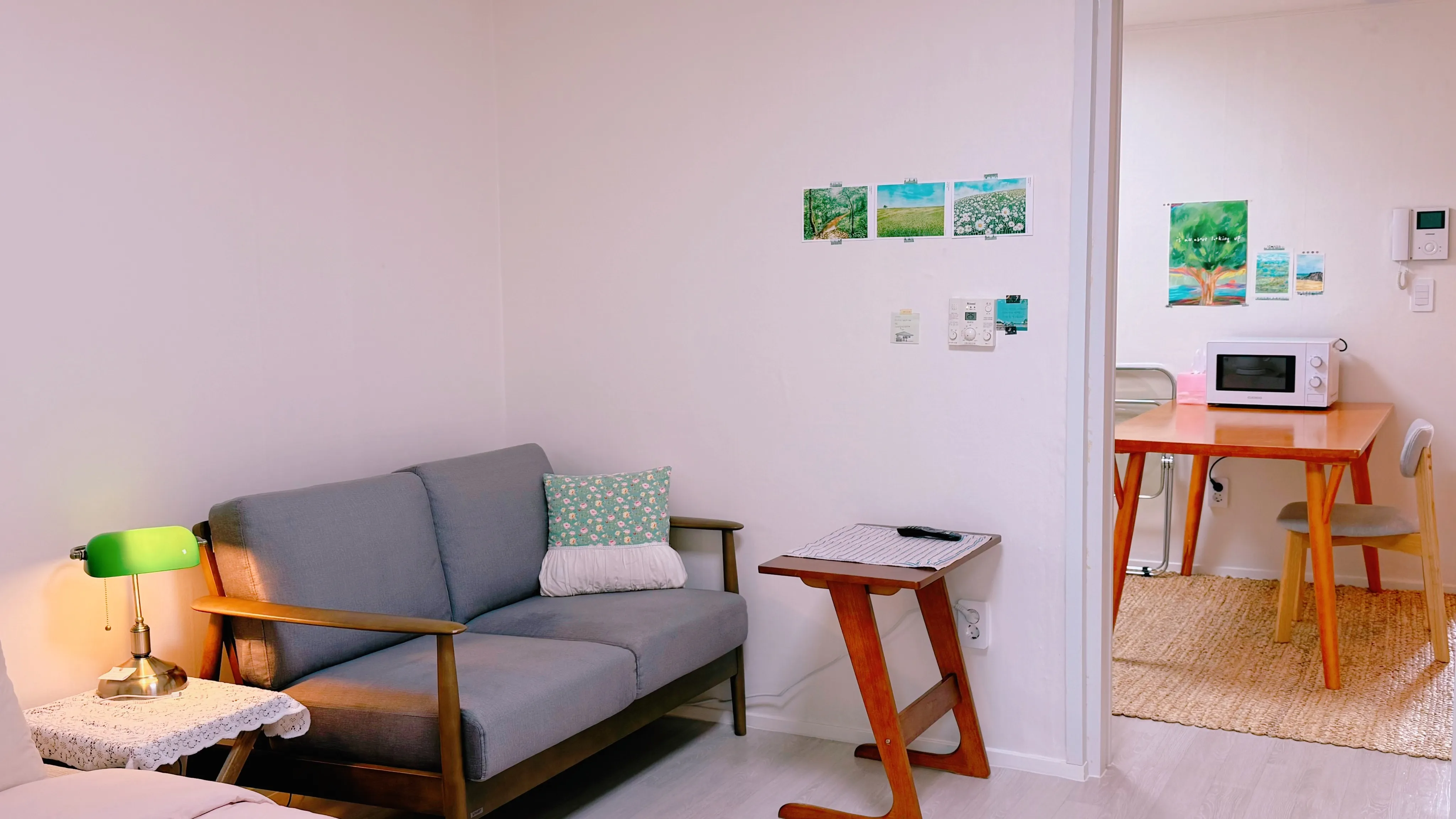 Chunghyo-dong Two-Bedroom Apartment Near Hwangridan-gil
