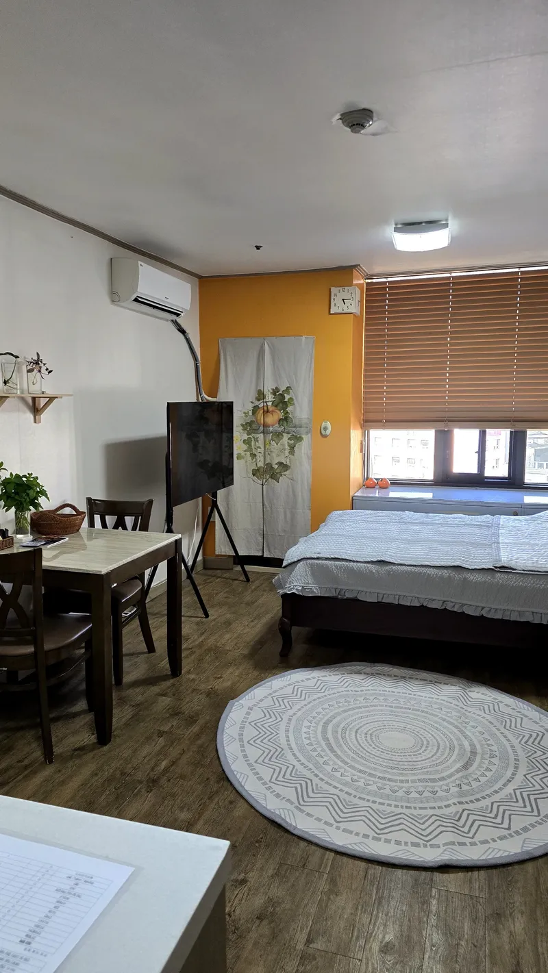 [Nohyeong-dong, Jeju] 10 minutes from the airport to the sea, 5 minutes from a large mart and hospital, safe and clean officetel 5