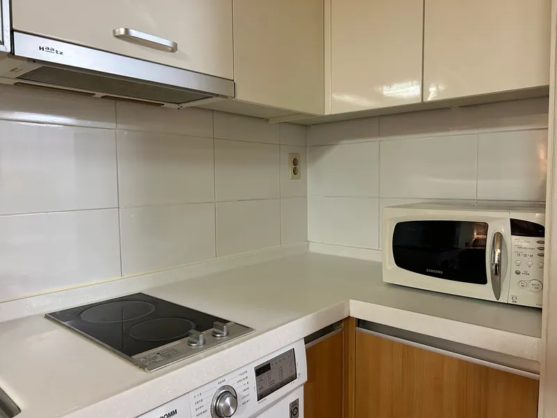 [Anyang] A hotel-like room where you can stay 2 minutes from Pyeongchon Station 24