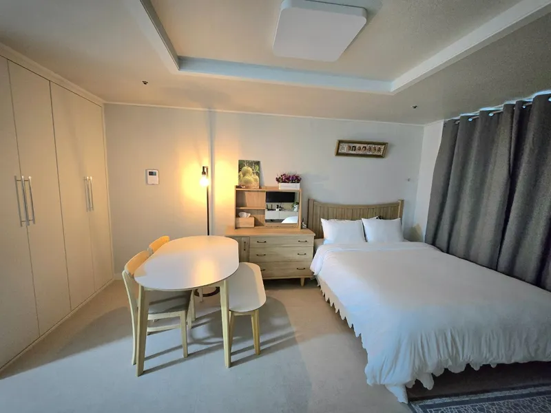 [Yeongjong, Incheon] Cozy705, a beautiful mountain and sea view hotel near Incheon Airport Unseo Station 7