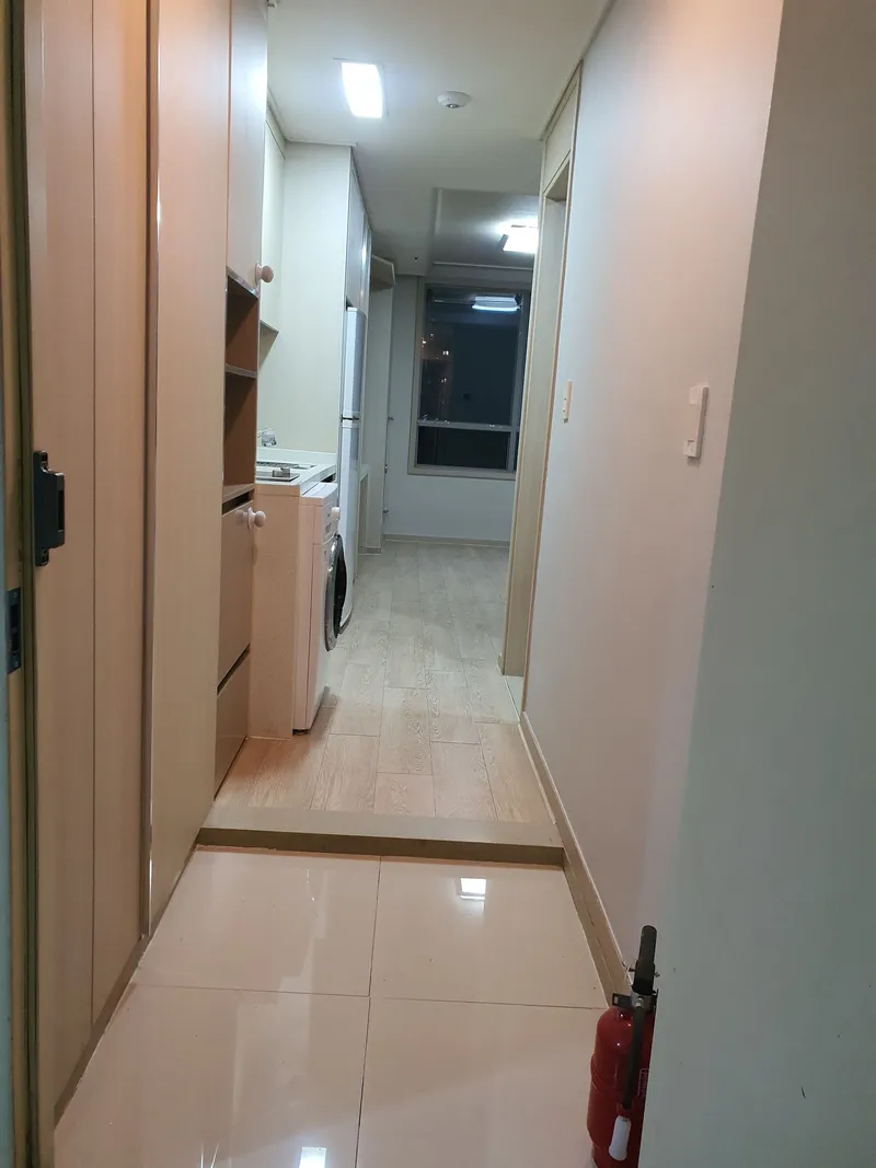 [Jung-gu, Daegu] Super-clean city-view officetel 5 minutes from Daegu Station 2