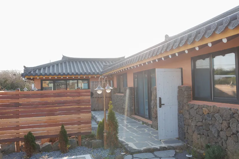 [제주 한경] 바람이 시원한 한옥펜션 수선화 10