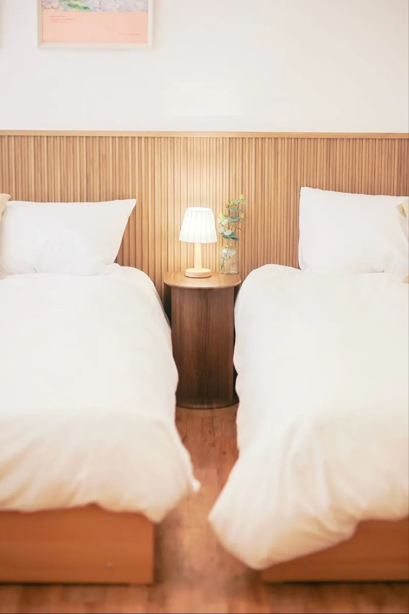 [Mapo, Seoul] 3-minute walk from Ewha Womans University Station, up to 5 people, 3 beds, fully equipped two-room with washing and drying facilities 14
