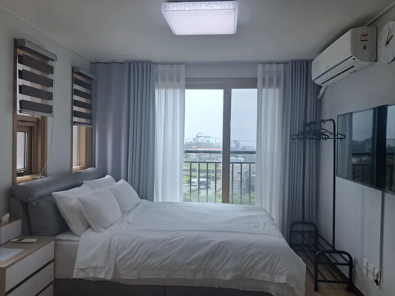 [Aewol, Jeju] 3rd floor studio near Aewol Port 5