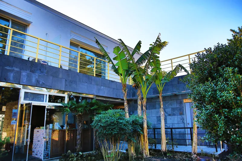 [Gujwa, Jeju] Jeju's Today, Everyday Begins with Birdsong, Nonoreta Lavender B 9