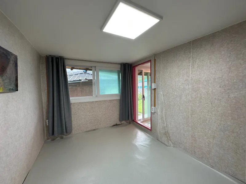 [Geochang] 420m high, airy courtyard house (fireplace) 5