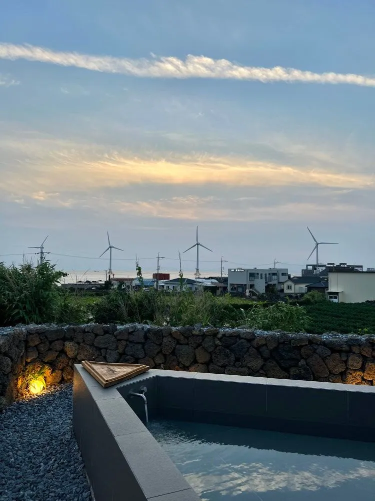 [제주 한경] 감성독채,야외자쿠지,판포포구,협재해수욕장,금능해수욕장 22