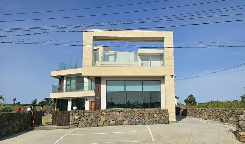 [서귀포 대정] 돌고래 오션뷰가 보이는 럭셔리 스위트룸 20