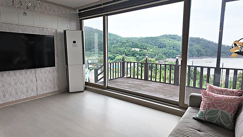 [Haenam] A 30-pyeong Netflix villa for one team, undisturbed. 24
