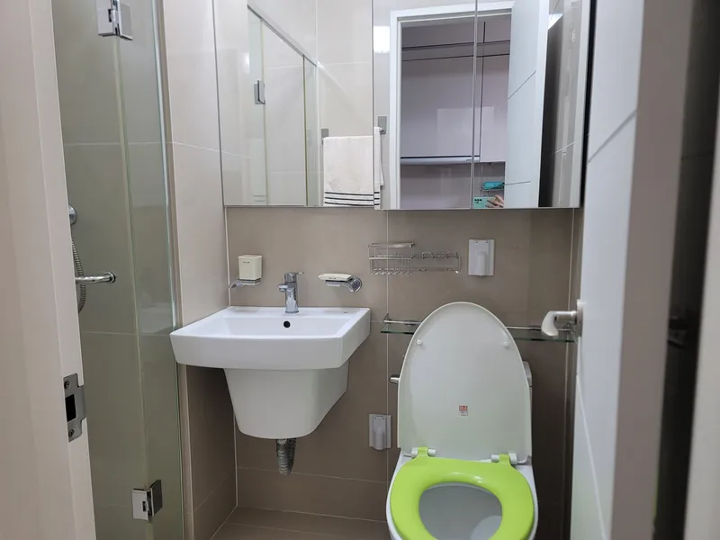 [Seocho, Seoul] Seocho-dong high-rise officetel with a great view, located near the station, 10 minutes from Gangnam 8