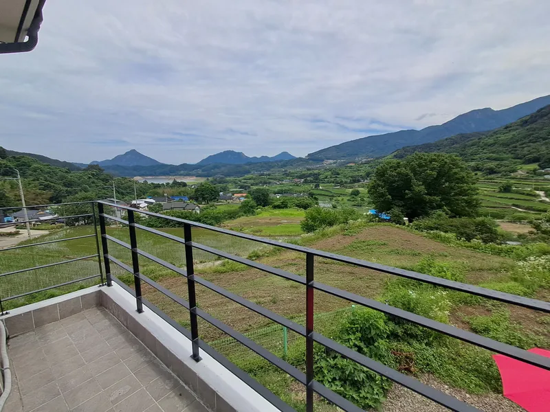 [Hapcheon] Countryside pension with a view of Hapcheon Lake 12