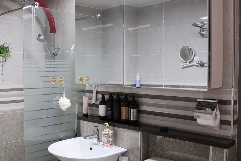 [Yangsan] Yangsan, Gyeongnam Province - Yangsan Station/Newly built duplex. 50 pyeong (approximately 160 sq ft). 3 bedrooms. 2 living rooms. 3 bathrooms. 35