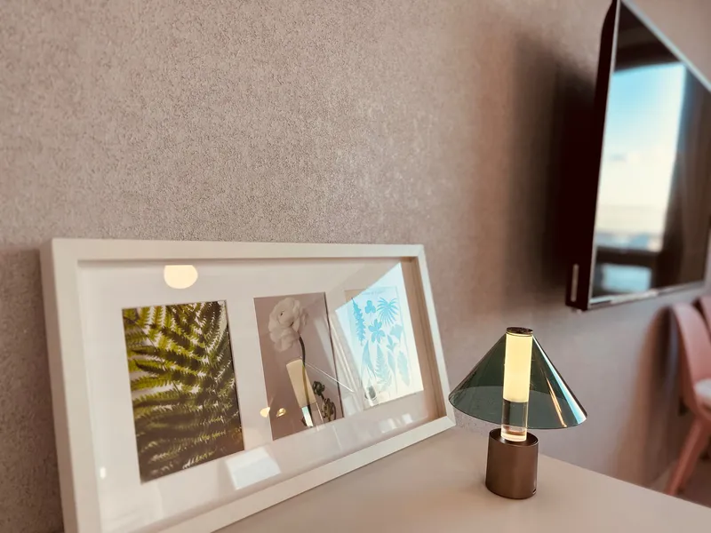 [Suyeong, Busan] Two queen beds OK, prime spot for Gwangan Bridge view/drone show OK, 1 minute walk to the beach OK 12