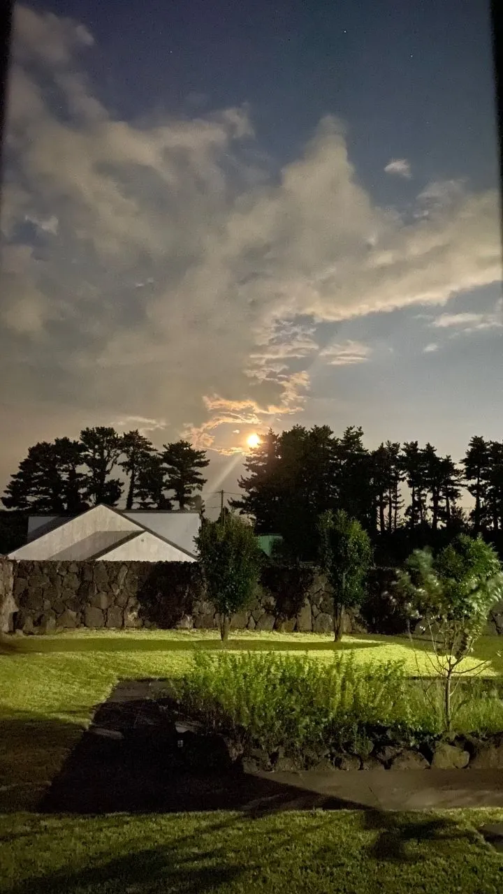 [Aewol, Jeju] Pet-friendly two-room with a quiet lawn 58