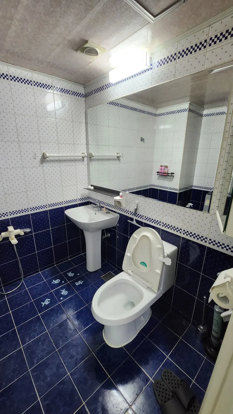 [Changwon] 5-minute walk from Gyeongnam National University, 15-minute walk from Robot Land 5