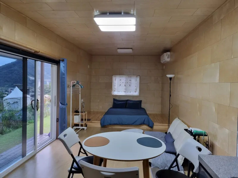[경기 남양주] 북한강과 산과 마을이 한눈에 조망되는 언덕 위 소형 독채 2