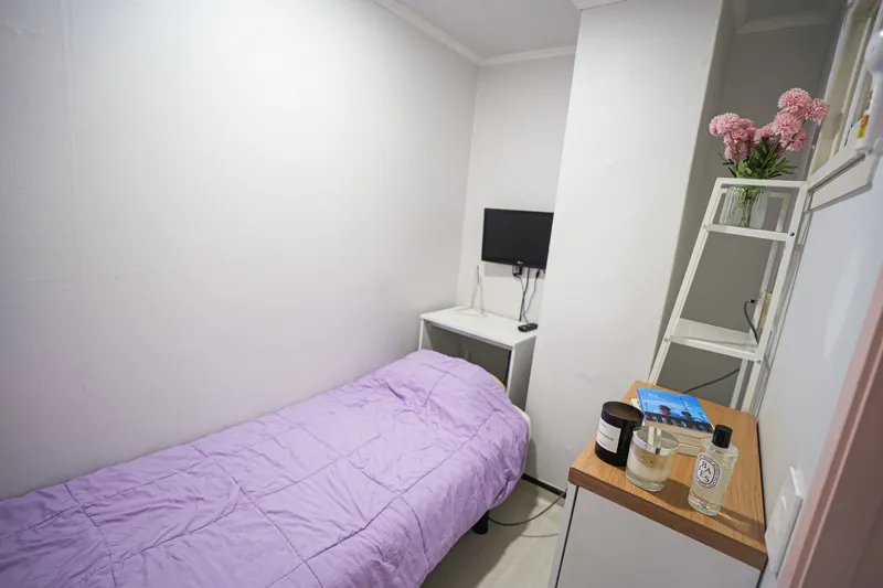 [Gwangjin, Seoul] 2030 Women-only One-roomtel near Achasan Station 3