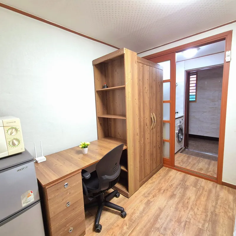 [Gwanak, Seoul] Fully-furnished one-room near Seoul National University 103 (semi-basement) 3