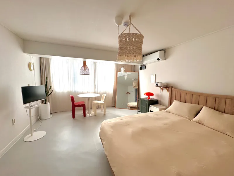 [Gangneung] A one-month stay in an Instagram-worthy accommodation with convenient parking in Chodang-dong 17