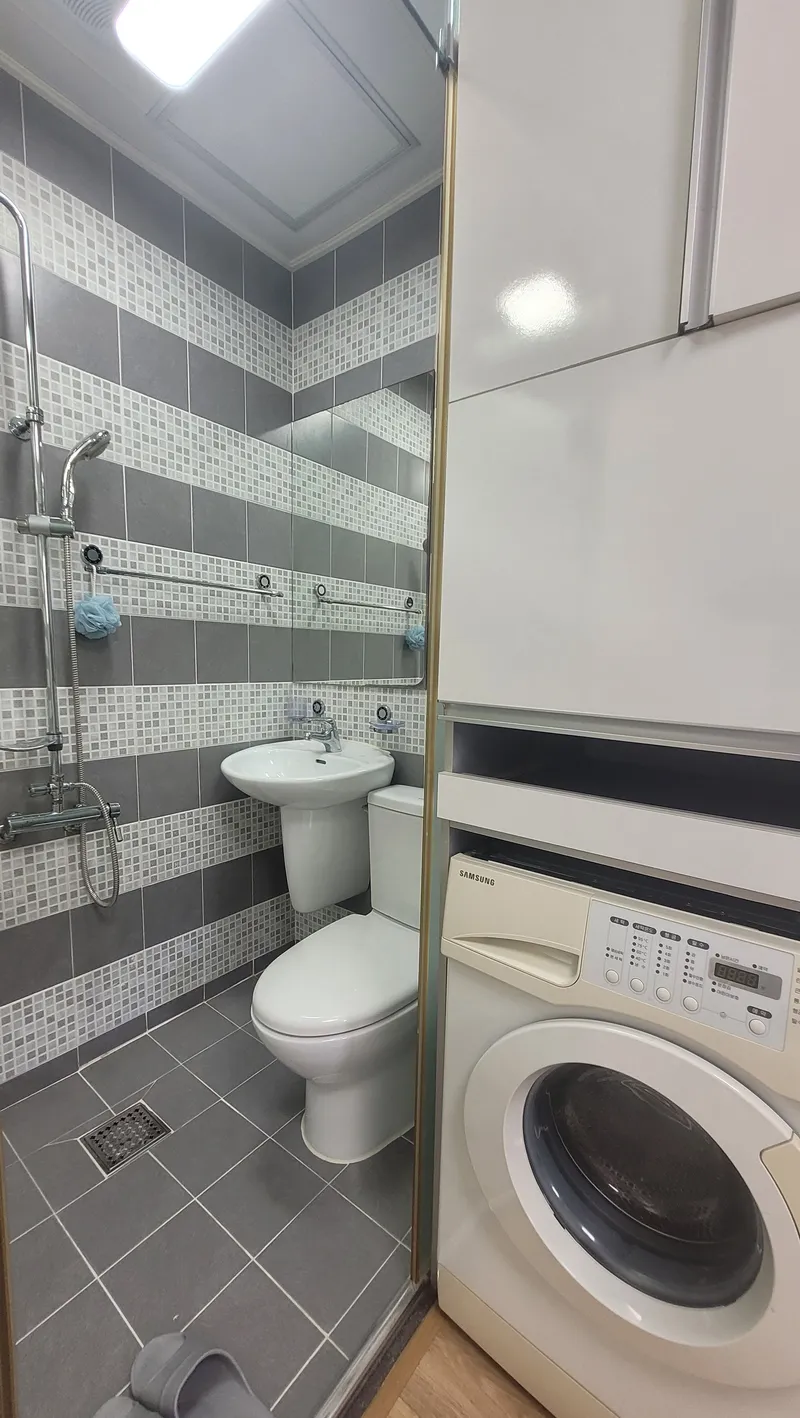 [Bupyeong, Incheon] 3-minute walk from Seoul Subway Line 7 Station, full of delicious restaurants, cafes, and emotional bars 7